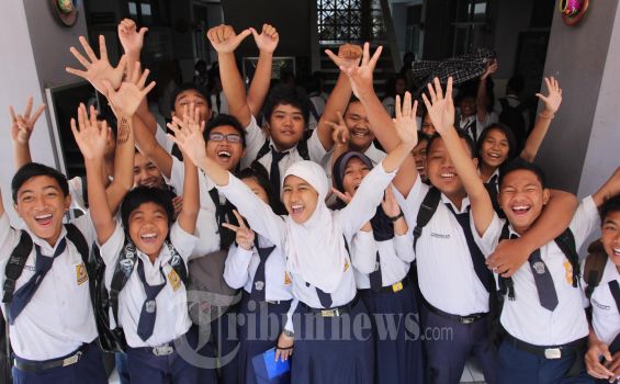 Detail Gambar Siswa Smp Nomer 15