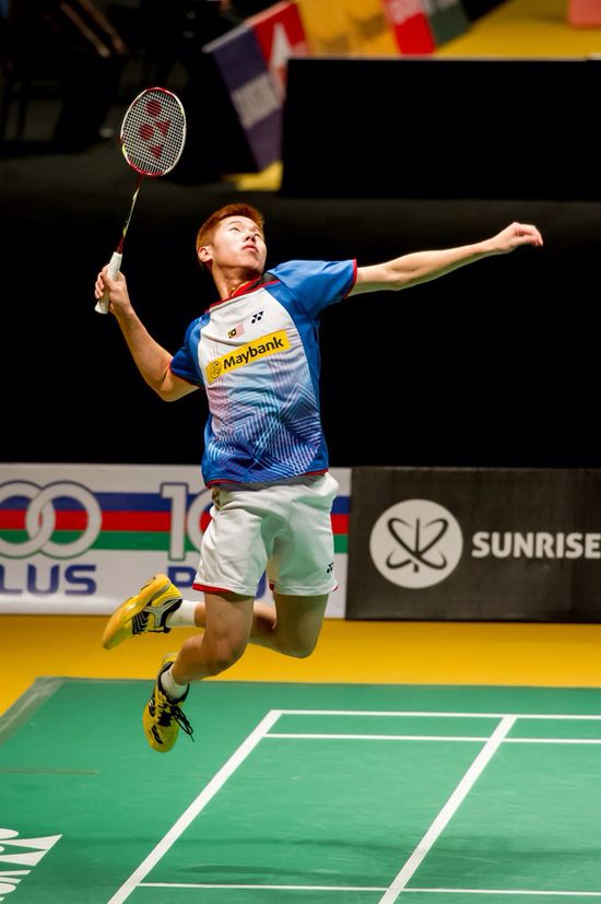 Detail Gambar Smash Badminton Nomer 24