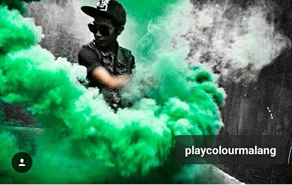 Detail Gambar Smoke Bomb Keren Nomer 52