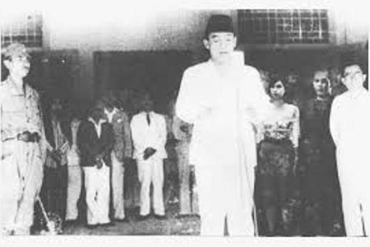 Detail Gambar Soekarno Hatta Hitam Putih Nomer 34