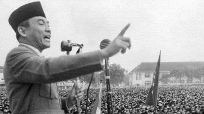 Detail Gambar Soekarno Hatta Saat Memproklamasikan Nomer 34