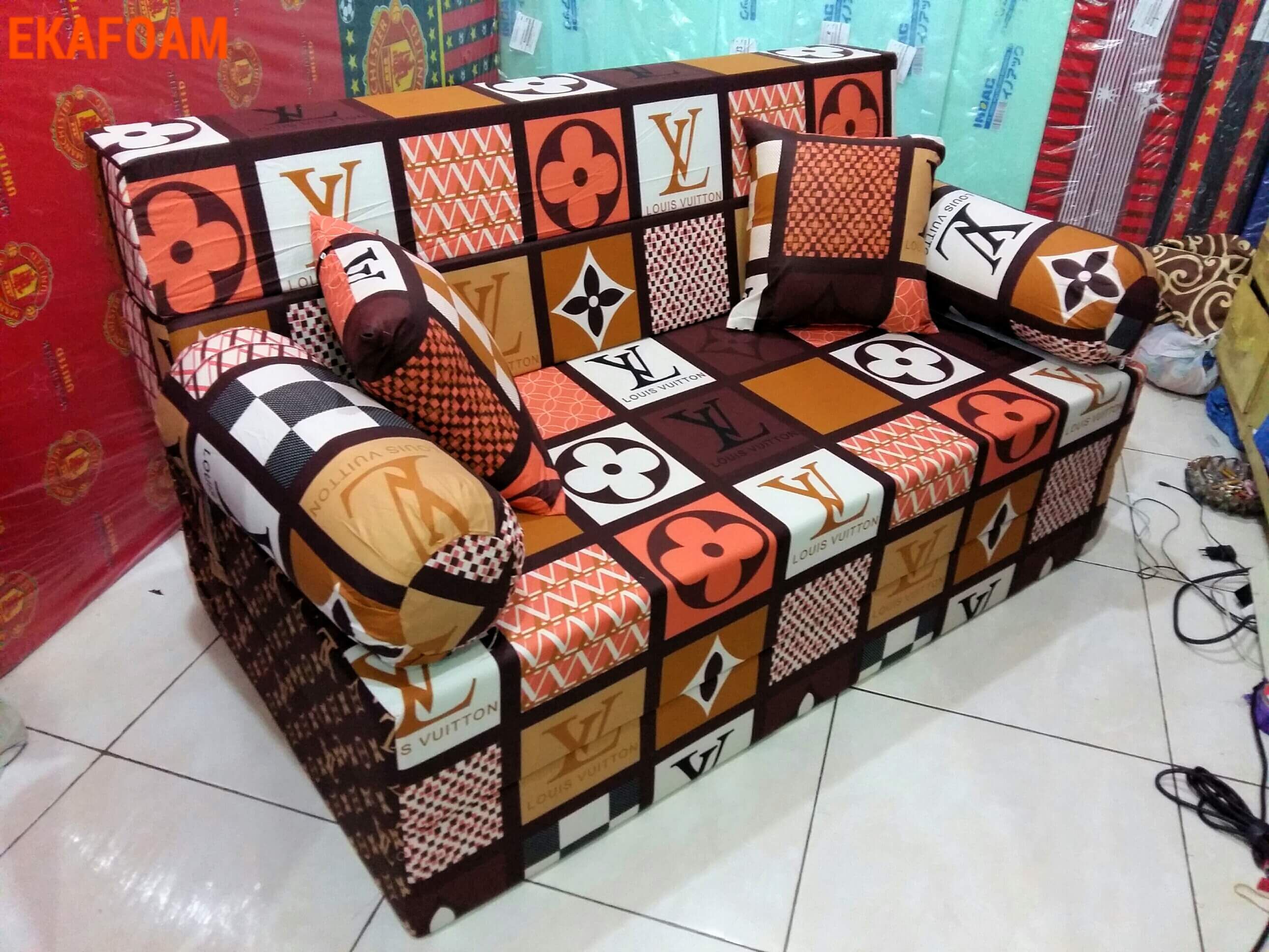 Detail Gambar Sofa Bed Inoac Nomer 36