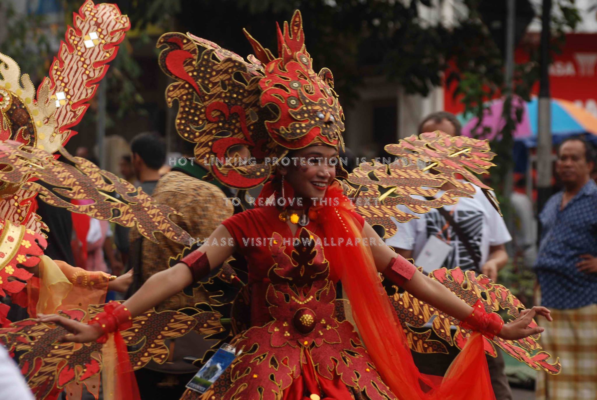 Detail Gambar Solo Batik Carnival Nomer 48