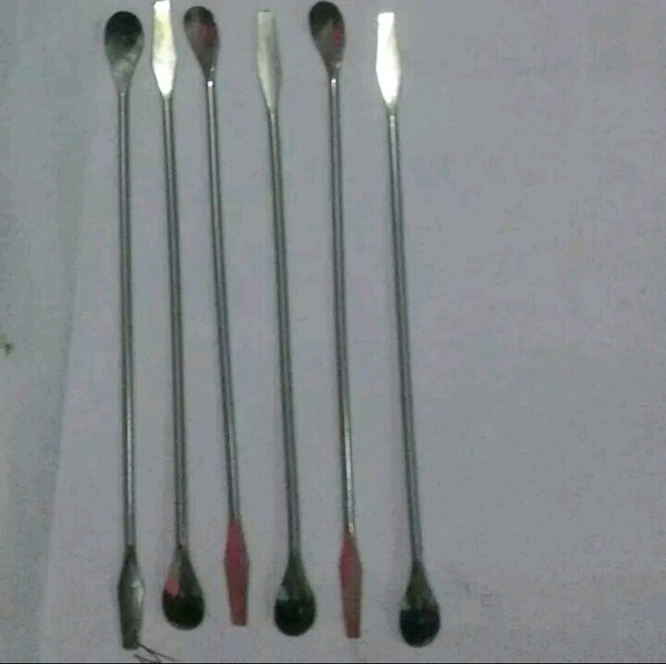 Detail Gambar Spatula Laboratorium Nomer 34