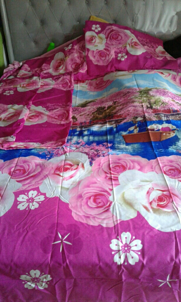 Detail Gambar Sprei Motif Bunga Sakura Nomer 54