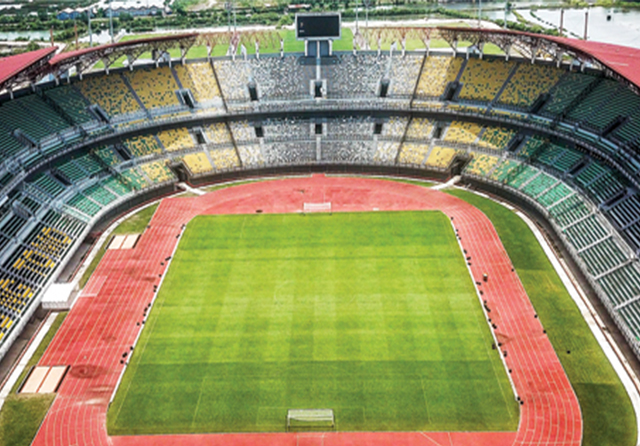 Detail Gambar Stadion Gelora Bung Tomo Nomer 13