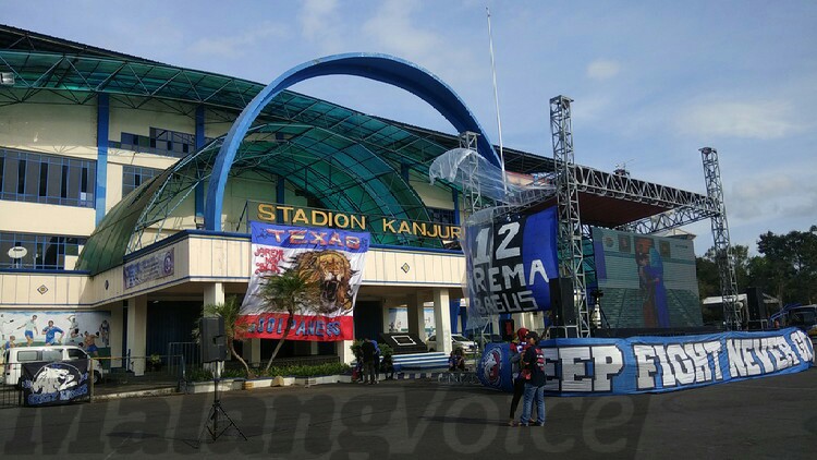 Detail Gambar Stadion Kanjuruhan Nomer 6