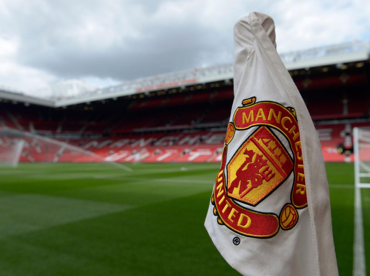 Detail Gambar Stadion Manchester United Nomer 13