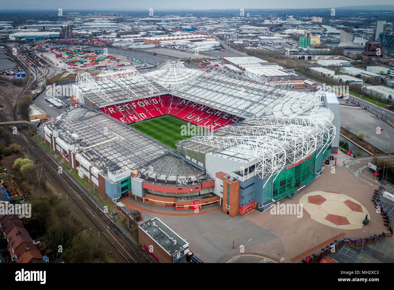 Detail Gambar Stadion Manchester United Nomer 40