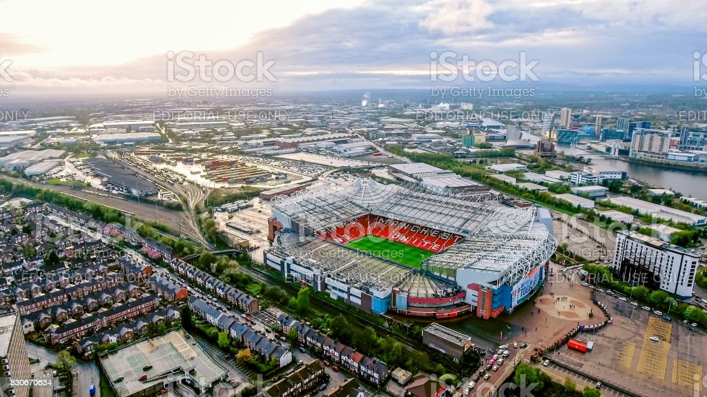 Detail Gambar Stadion Manchester United Nomer 52