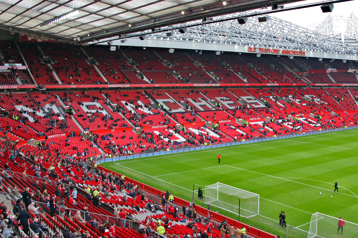 Detail Gambar Stadion Old Trafford Nomer 28