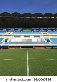 Detail Gambar Stadion Sepak Bola Nomer 38