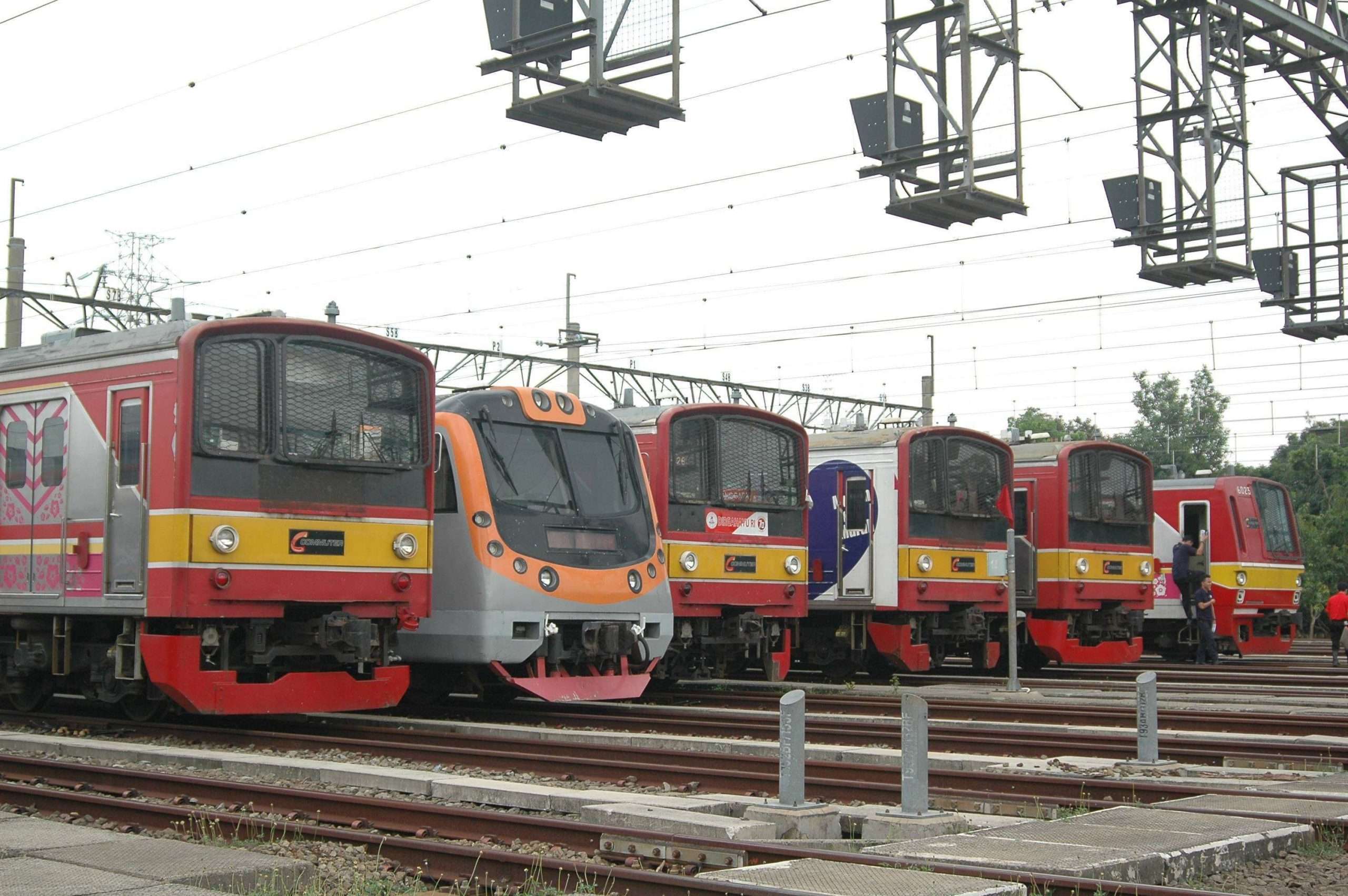 Detail Gambar Stasiun Kereta Api Krl Depok Nomer 7