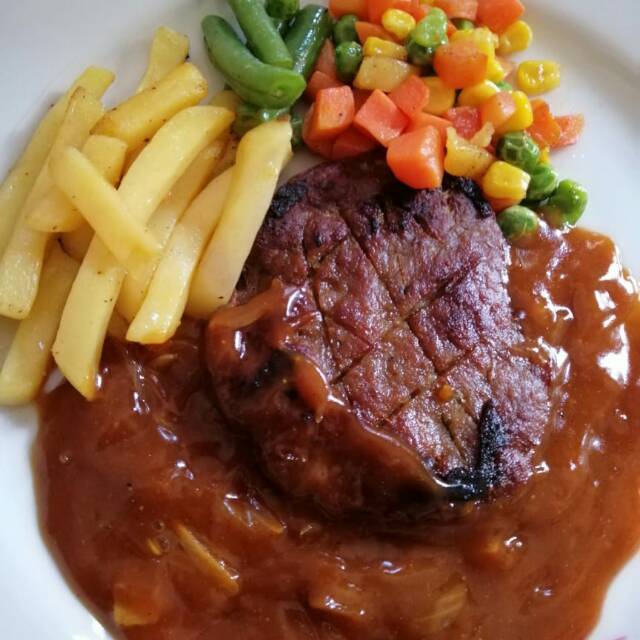 Detail Gambar Steak Daging Nomer 14