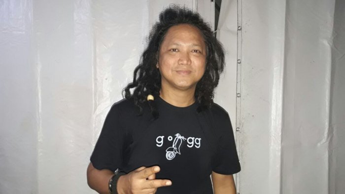 Detail Gambar Steven Jam Nomer 7