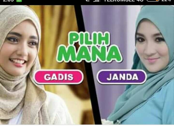 Detail Gambar Suami Milih Jilbab Anak Gadis Nomer 32