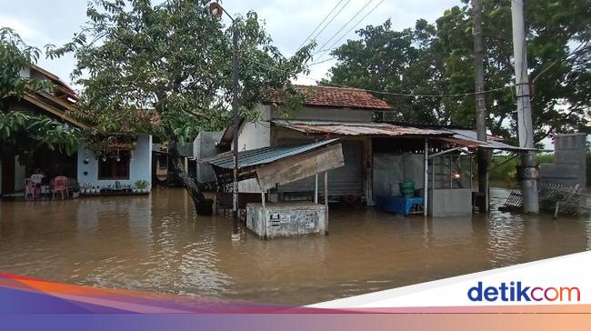 Detail Gambar Suasana Banjir Nomer 31