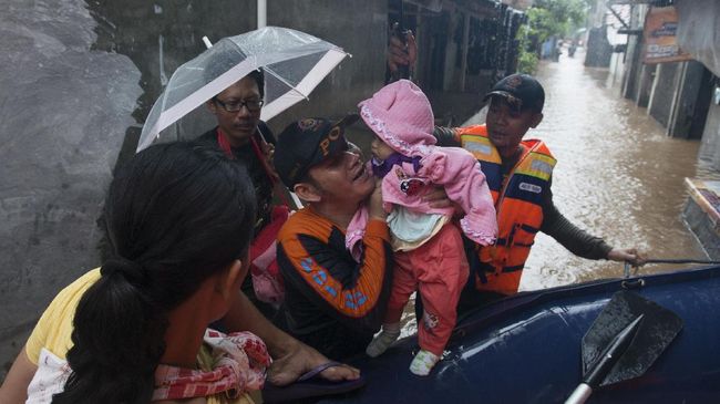 Detail Gambar Suasana Banjir Nomer 56