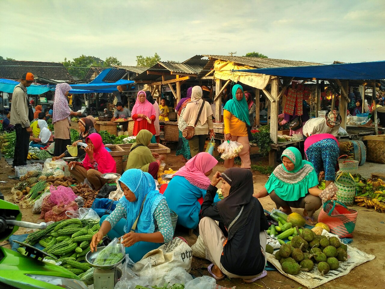 Detail Gambar Suasana Pasar Nomer 7