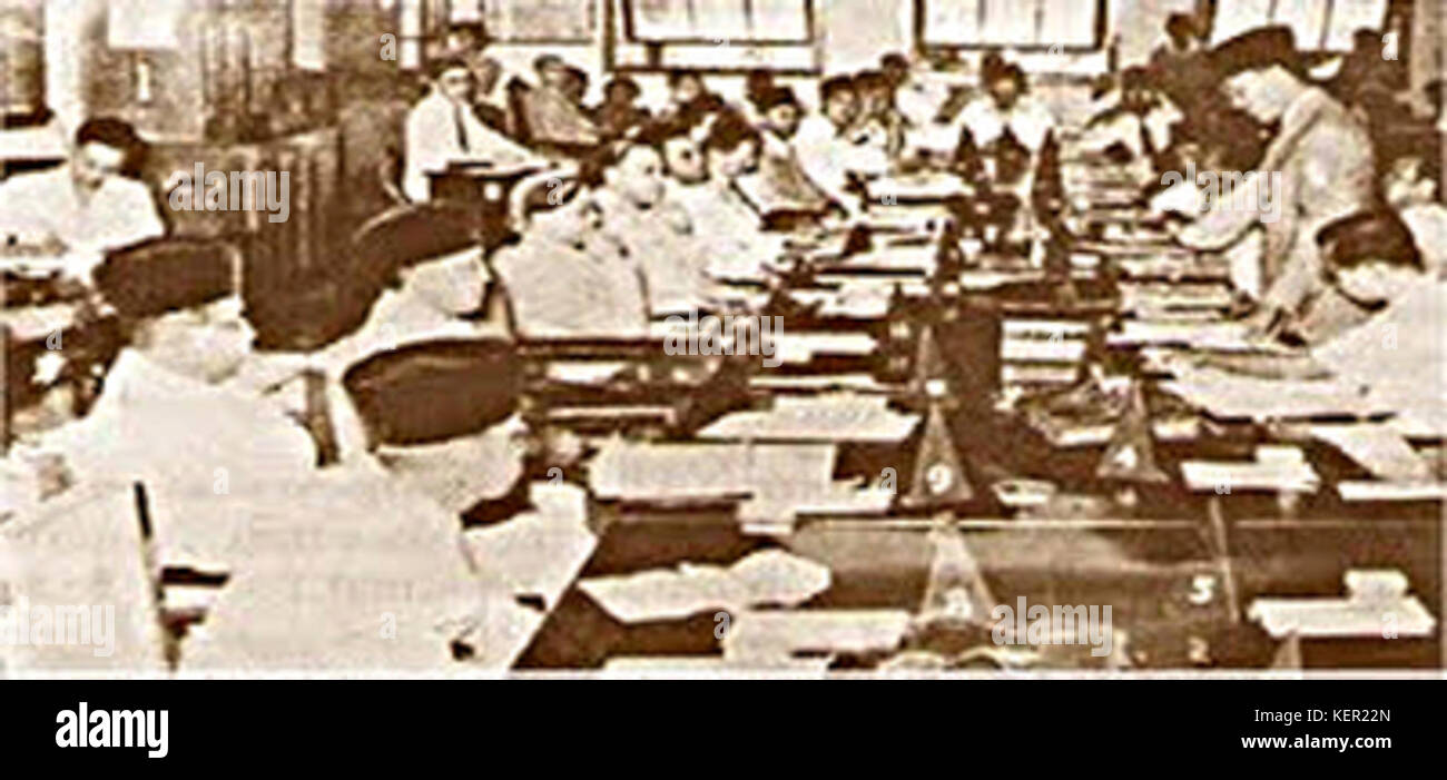 Detail gambar suasana sidang ppki koleksi nomer 12