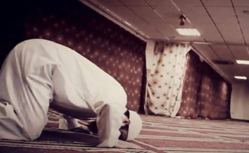 Detail Gambar Sujud Tilawah Nomer 7