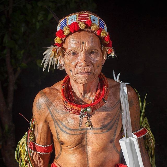 Detail Gambar Suku Mentawai Nomer 33