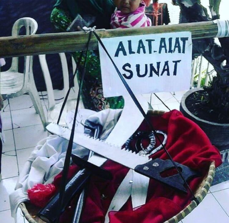 Detail Gambar Sunat Lucu Nomer 37