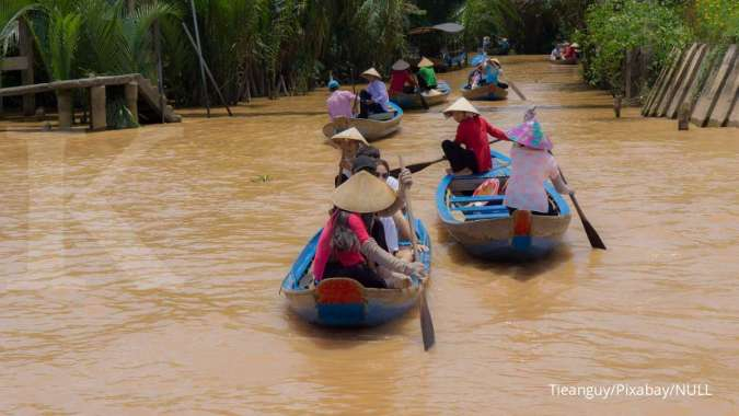 Detail Gambar Sungai Merah Di Vietnam Nomer 31