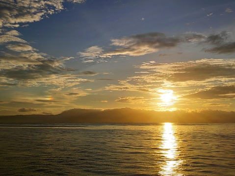 Detail Gambar Sunrise Di Halmahera Nomer 32
