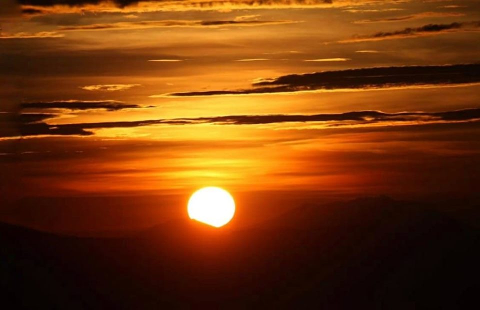 Detail Gambar Sunset Di Gunung Gunung Bromo Nomer 32