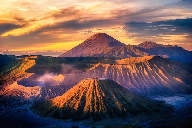 Detail Gambar Sunset Di Gunung Gunung Bromo Nomer 38