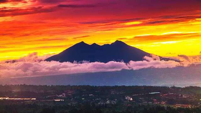 Gambar Sunset Di Gunung Jalan Indah - KibrisPDR