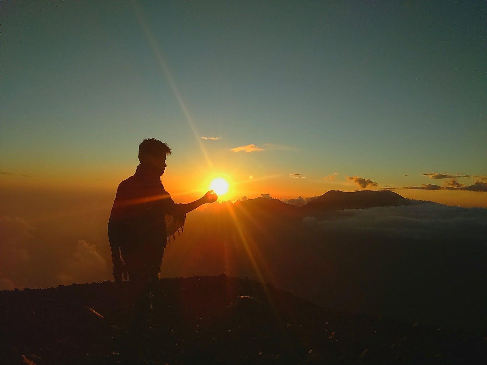 Detail Gambar Sunset Di Gunung Jalan Indah Nomer 13