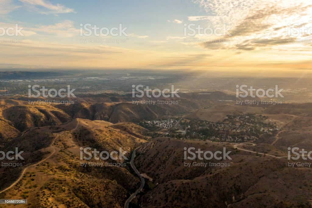 Detail Gambar Sunset Di Gunung Pemandangan Indah Nomer 41