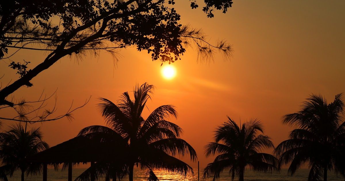 Detail Gambar Sunset Di Gunung Pemandangan Indah Pantai Nomer 21