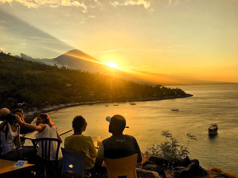 Detail Gambar Sunset Di Gunung Pemandangan Indah Pantai Nomer 29