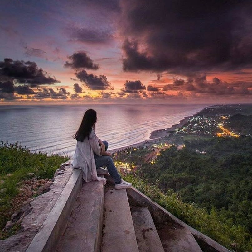 Detail Gambar Sunset Di Gunung Pemandangan Indah Pantai Nomer 5