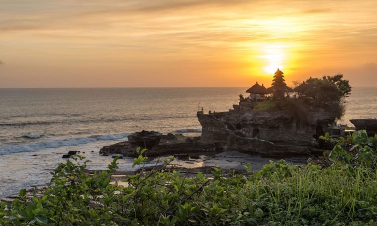 Detail Gambar Sunset Di Pantai Bali Nomer 52