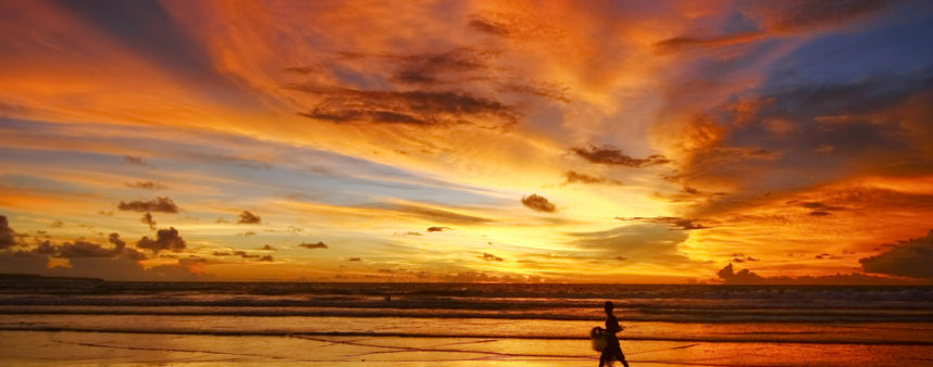 Detail Gambar Sunset Di Pantai Bali Nomer 54