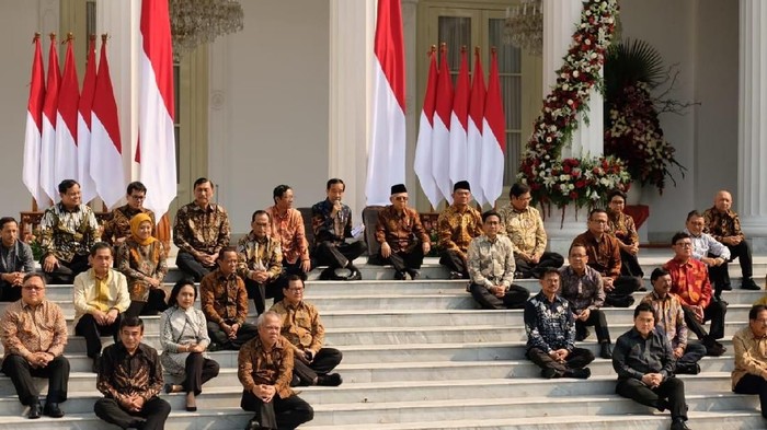 Detail Gambar Susunan Kabinet Kerja Jokowi Terbaru Nomer 44