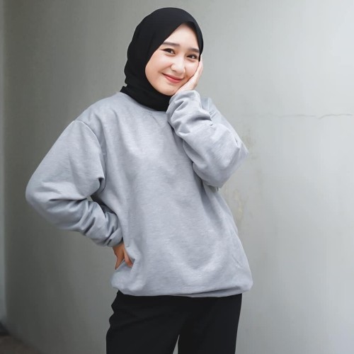 Detail Gambar Sweater Polos Wanita Nomer 9