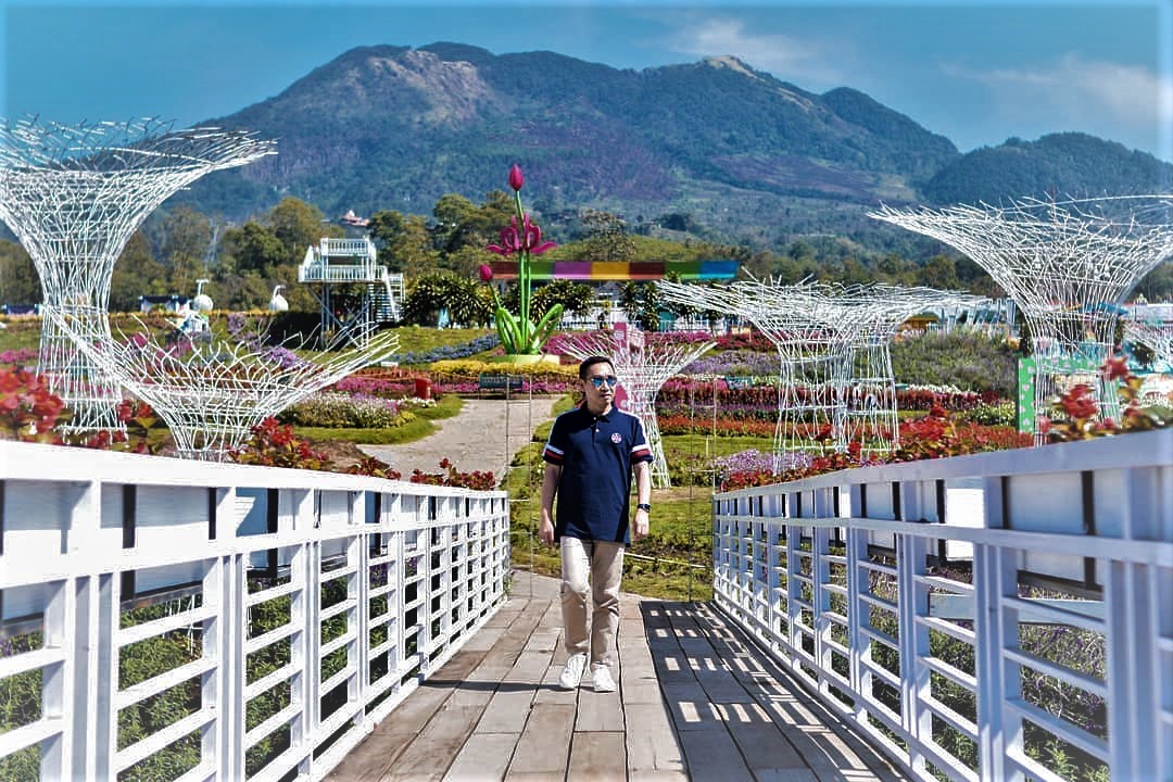 Detail Gambar Taman Bunga Bandungan Nomer 2