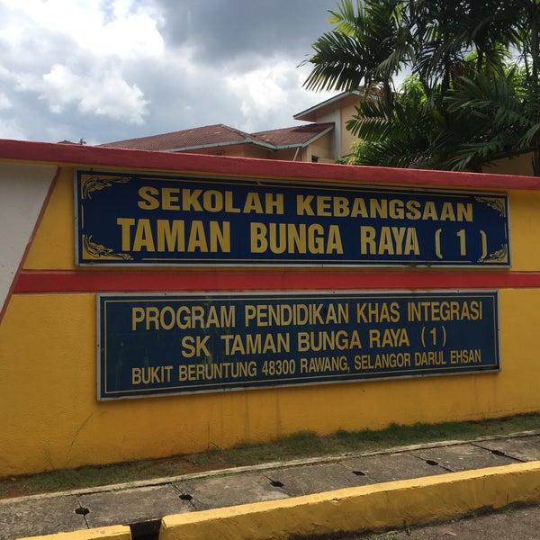 Detail Gambar Taman Bunga Di Sekolah Nomer 40