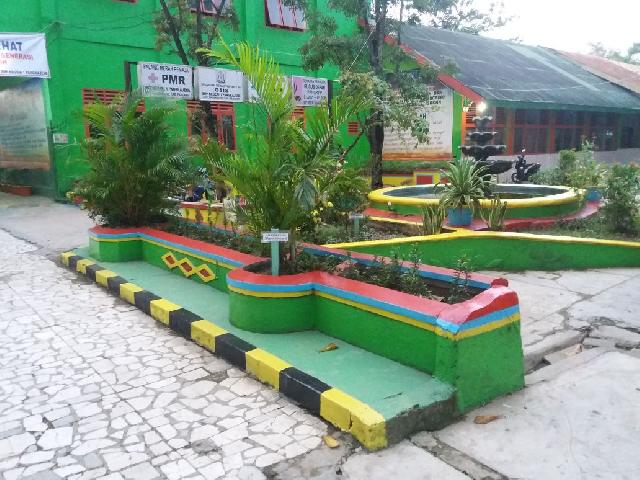 Detail Gambar Taman Bunga Di Sekolah Nomer 51