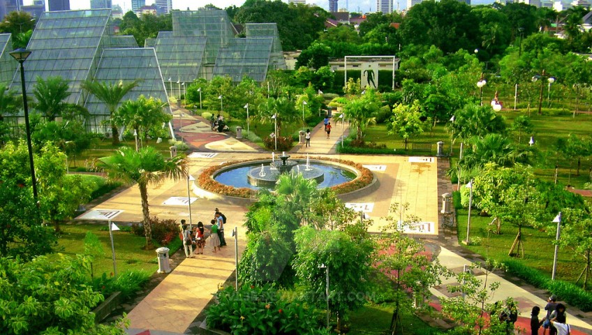 Detail Gambar Taman Kota Nomer 18