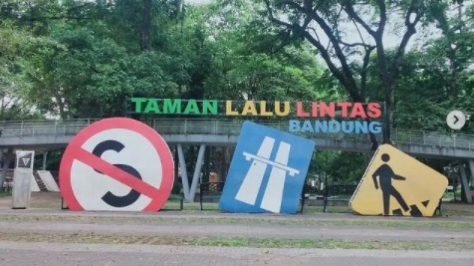 Detail Gambar Taman Lalu Lintas Nomer 8