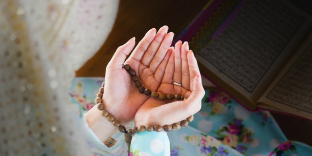 Detail Gambar Tangan Doa Nomer 4