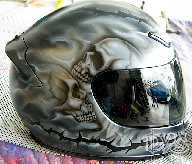 Detail Desain Airbrush Helm Nomer 42