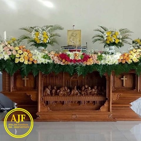 Detail Desain Altar Gereja Minimalis Nomer 7