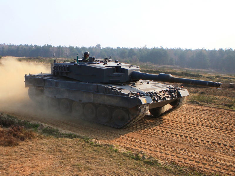 Detail Gambar Tank Leopard Nomer 45